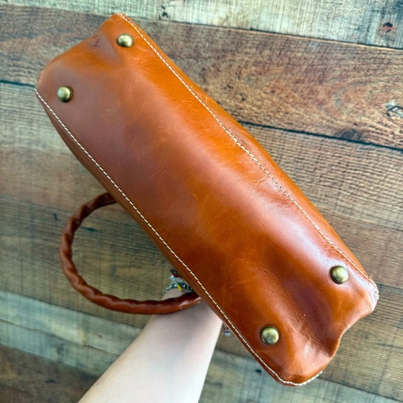 NWOT Patricia Nash Heritage Collection Angela Brown Leather Satchel/Crossbody - Picture 10 of 16